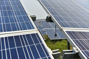 光伏发电站设施 原理、组成与未来展望